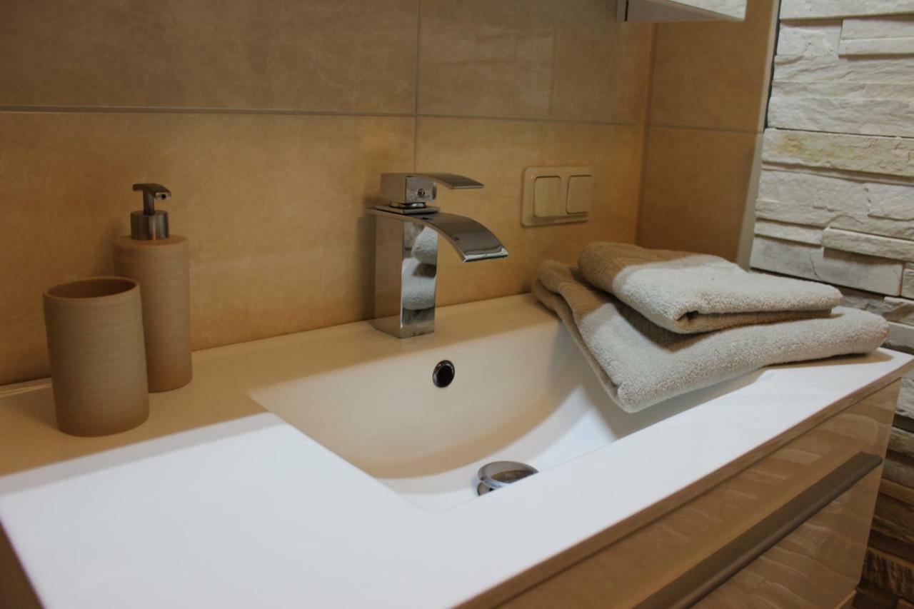 Wohnen Am Solbad Apartment บัดซัลซุงเงน ภายนอก รูปภาพ